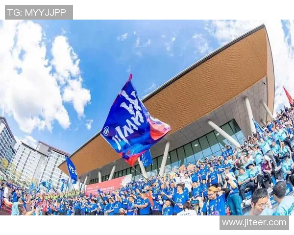 昔日足坛巨星再聚首精彩重现经典对决点燃球迷热情